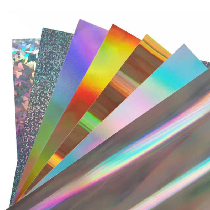 Papier cartonné holographique solide